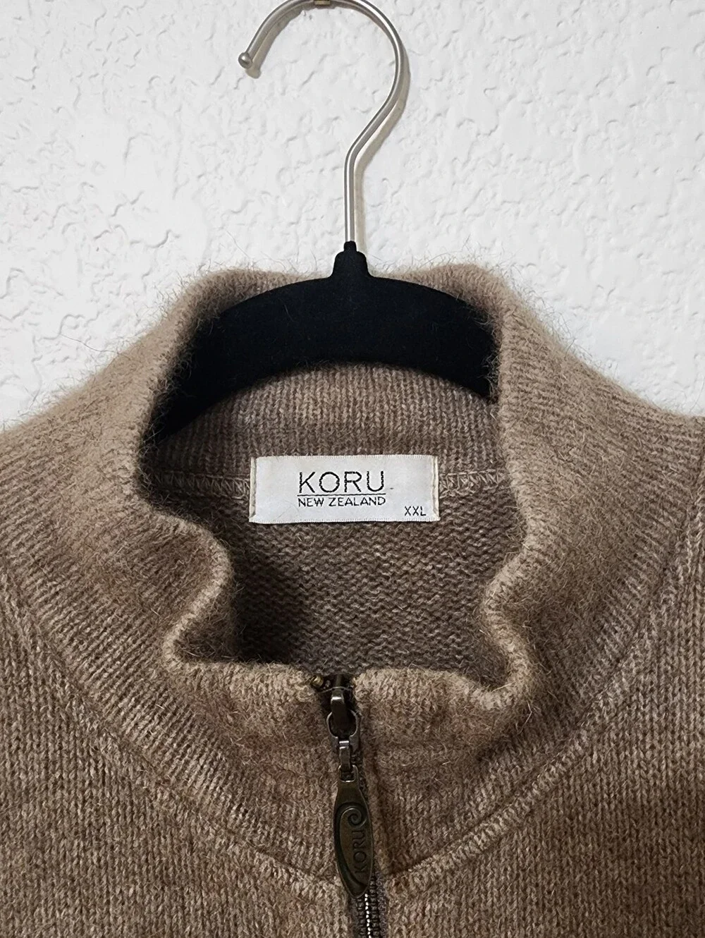 KORU New Zealand Possumsilk Merino Wool Silk Ski Pass Pocket Zip Jacket XXL Tan